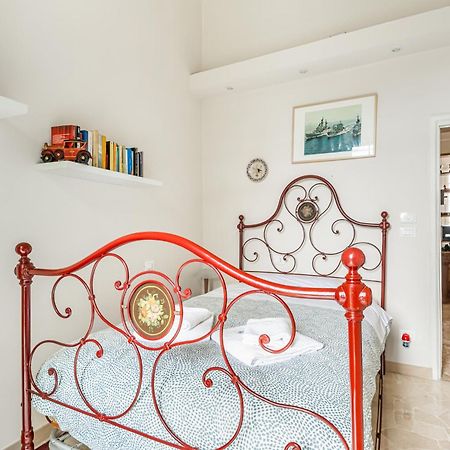 Bright Apartment With Private Garden And Balcony Florence Extérieur photo