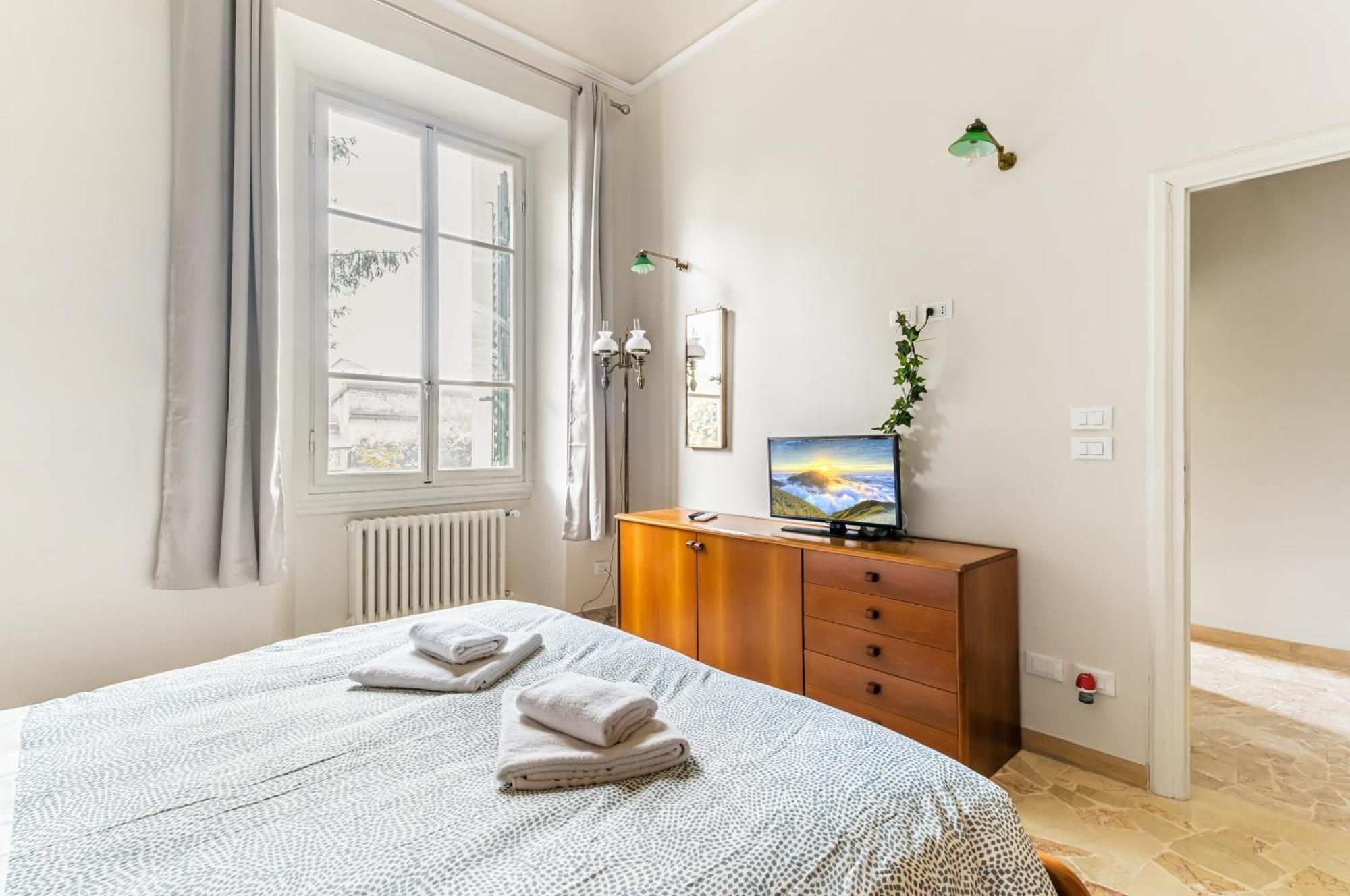 Bright Apartment With Private Garden And Balcony Florence Extérieur photo